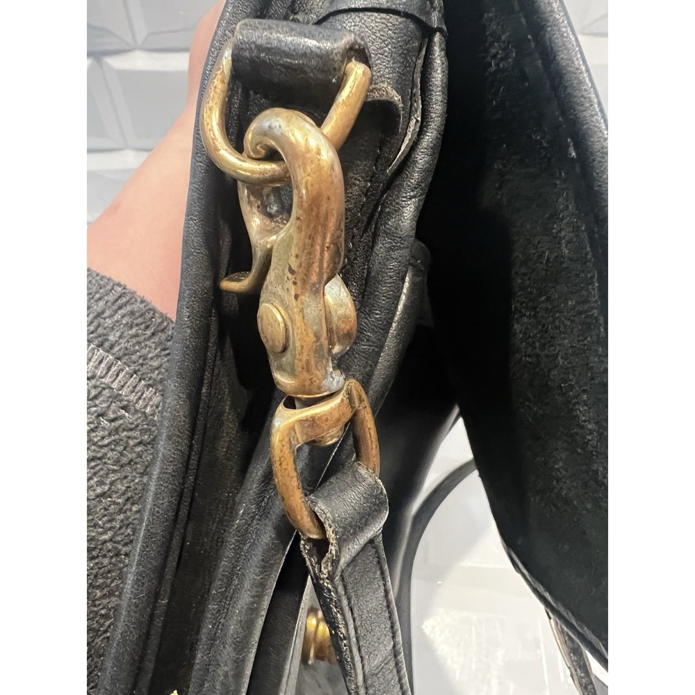 Classic Black Leather Crossbody Satchel - Picture 6 of 13